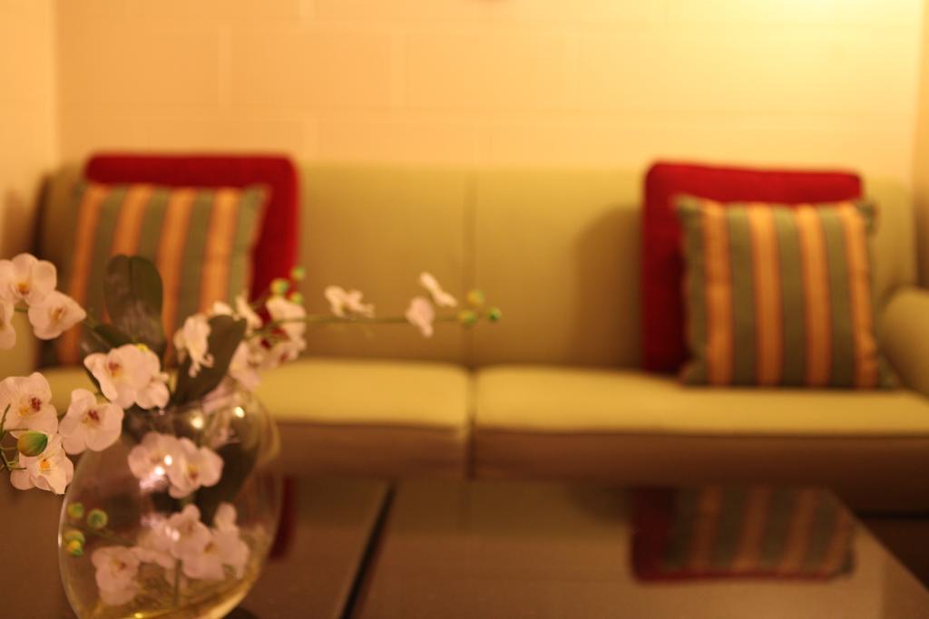 Arcadia Hotel Gering Luaran gambar