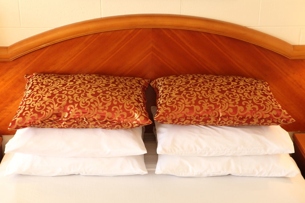 Arcadia Hotel Gering Luaran gambar