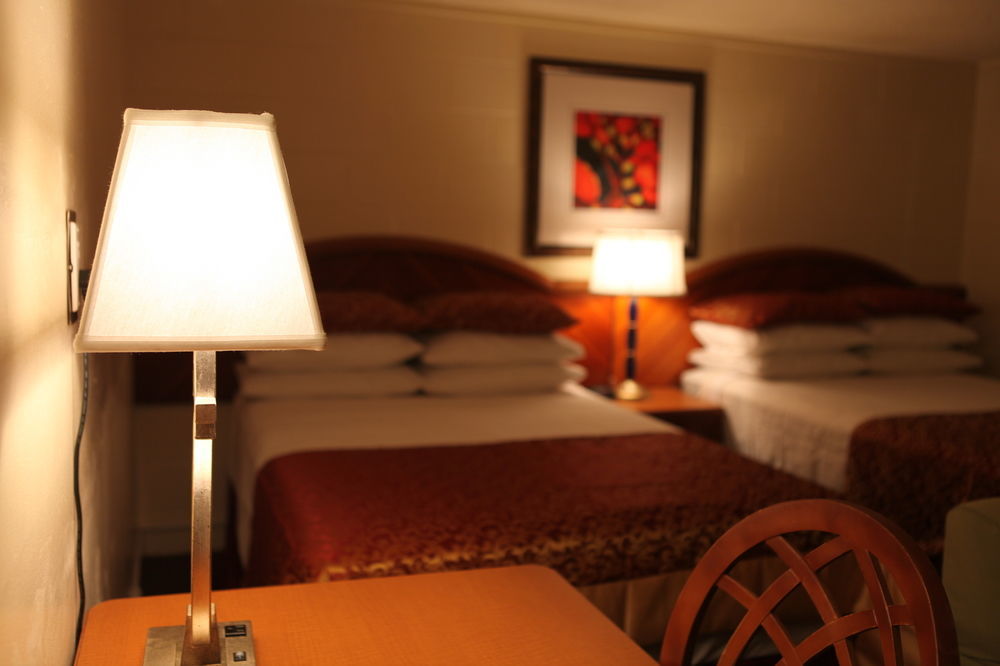 Arcadia Hotel Gering Luaran gambar