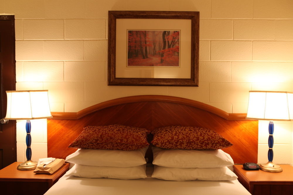 Arcadia Hotel Gering Luaran gambar