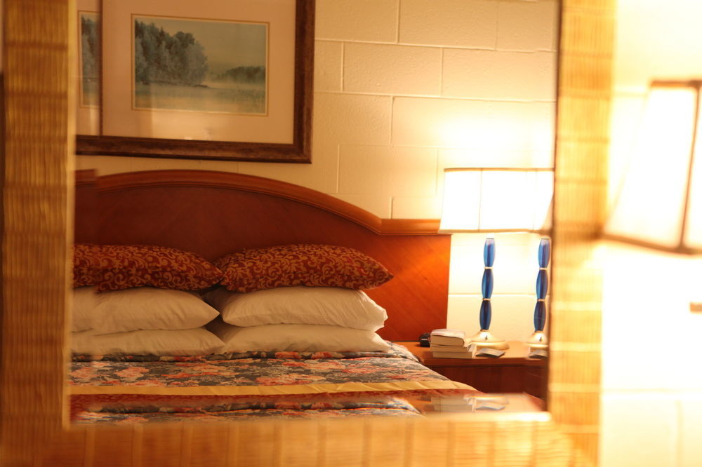Arcadia Hotel Gering Luaran gambar