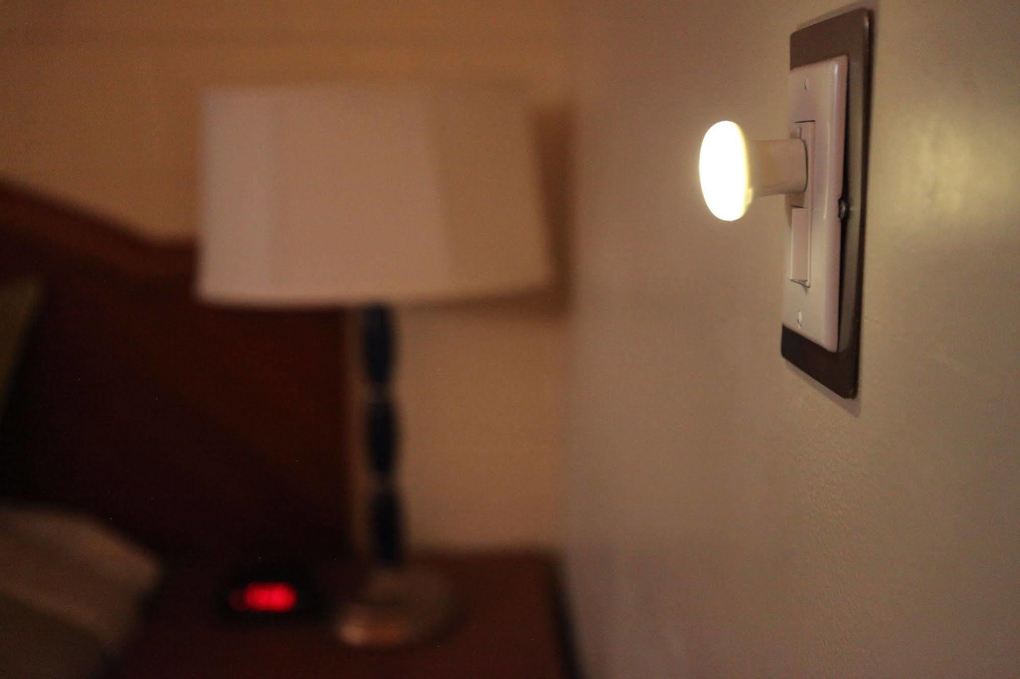 Arcadia Hotel Gering Luaran gambar
